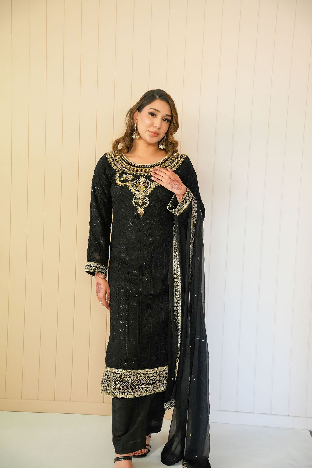 Royal Noir – Embroidered Chiffon Outfit