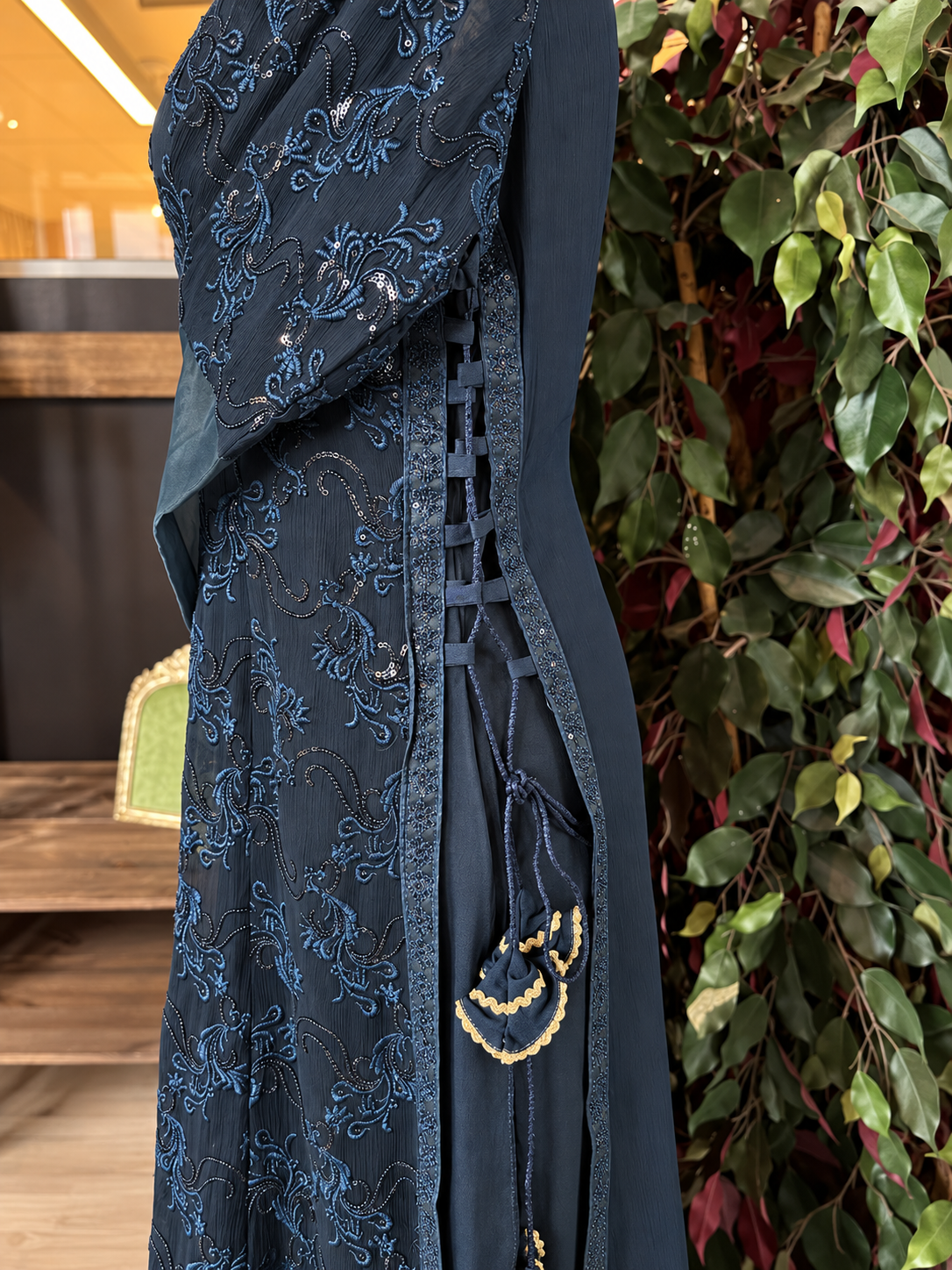 Dark Indigo Élan Embroidered Suit