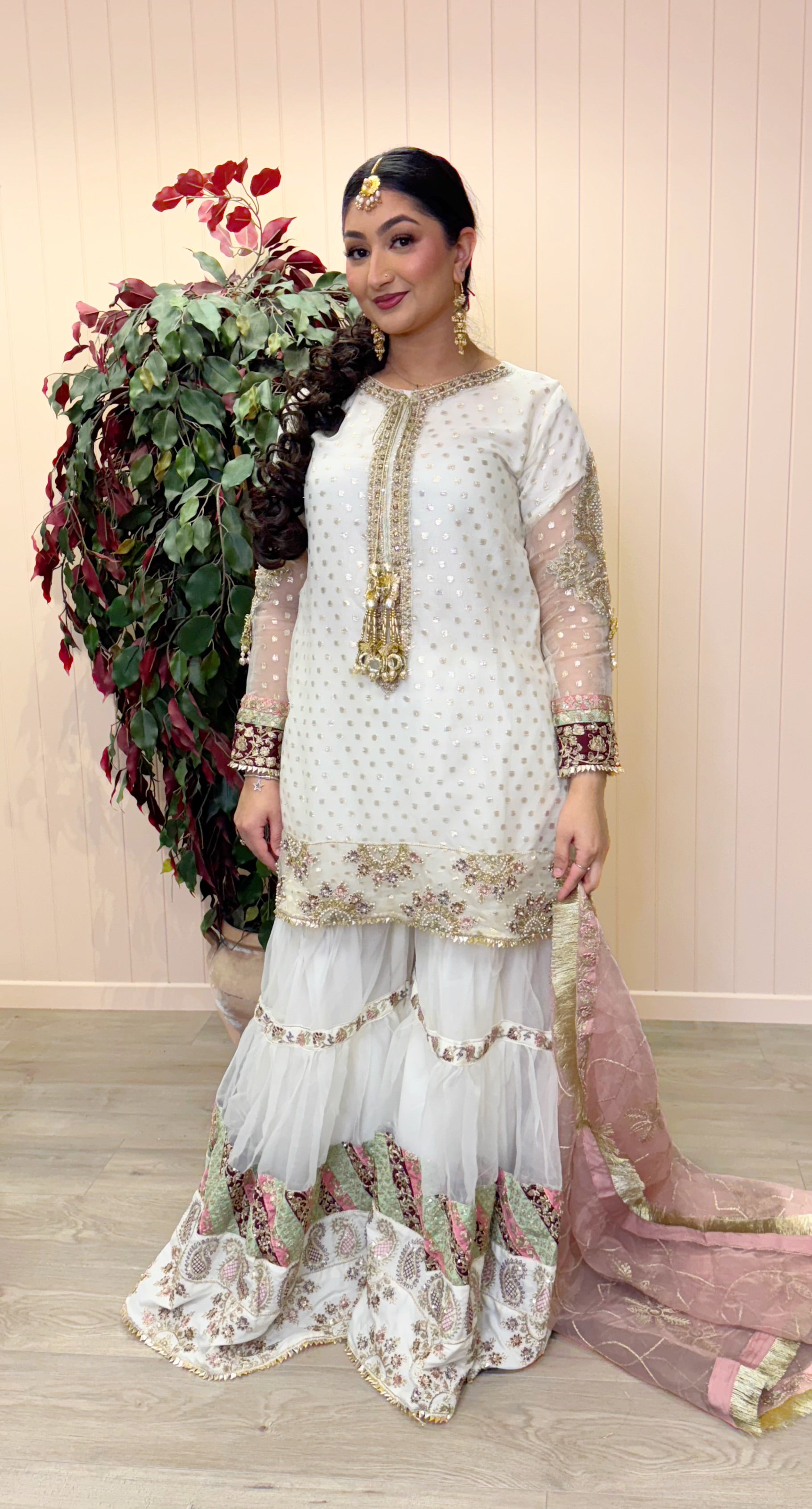 Nooré Ivory Organza Sharara Set – Blush Pink Dupatta