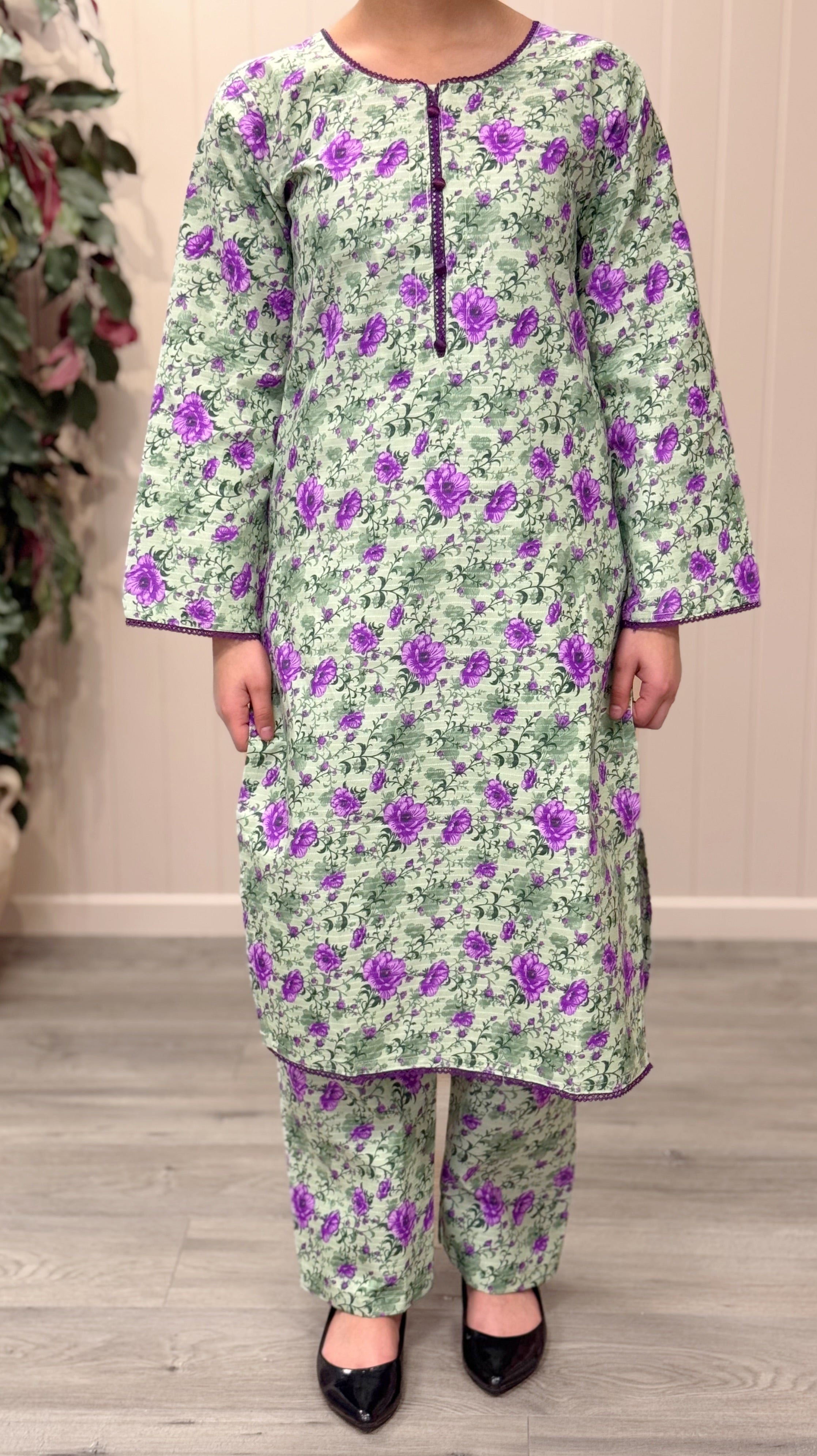 Lavender Garden 2 piece