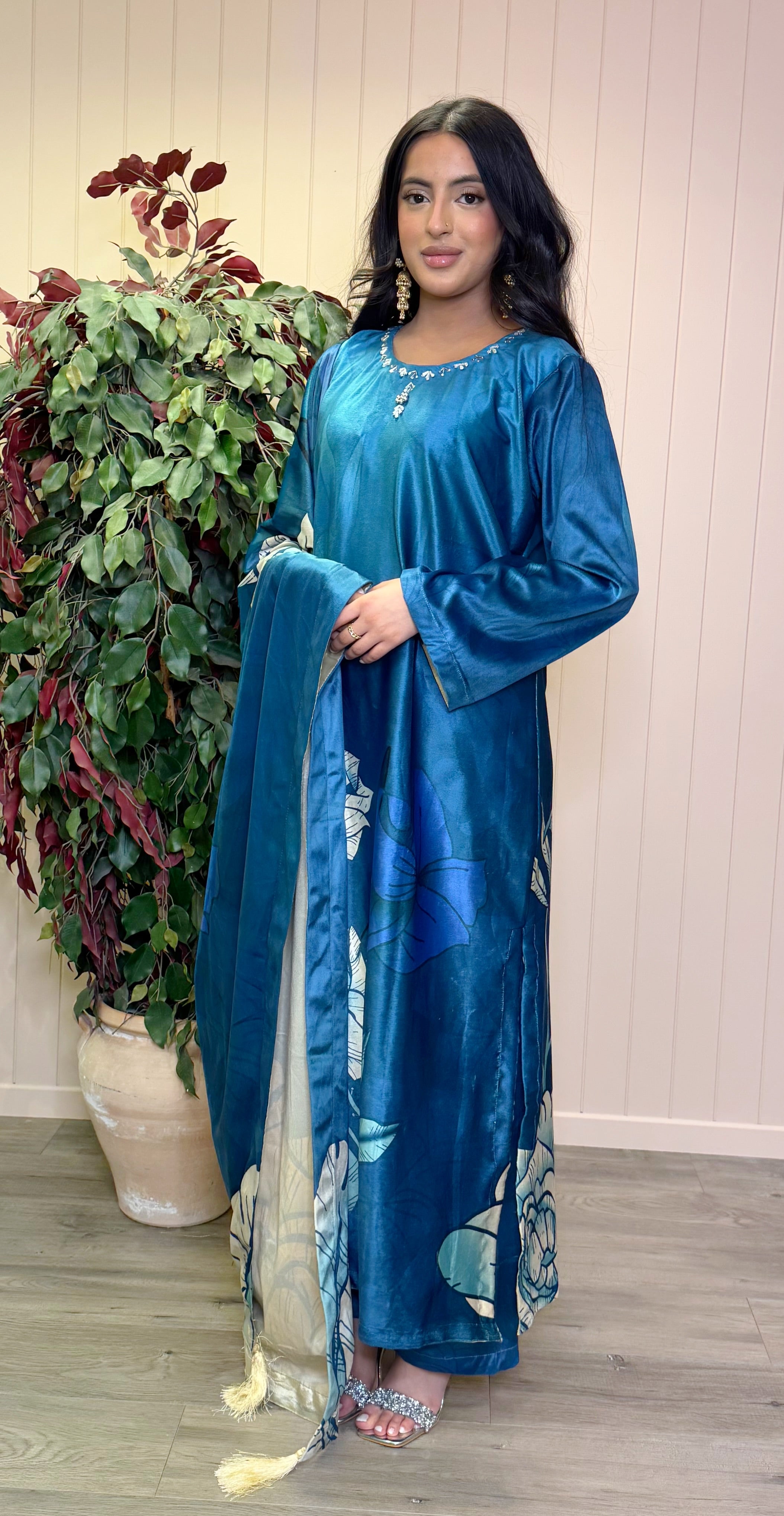 Velora Bloom Printed Velvet