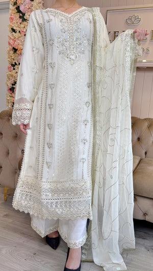 Hand Embellished chiffon - 1404