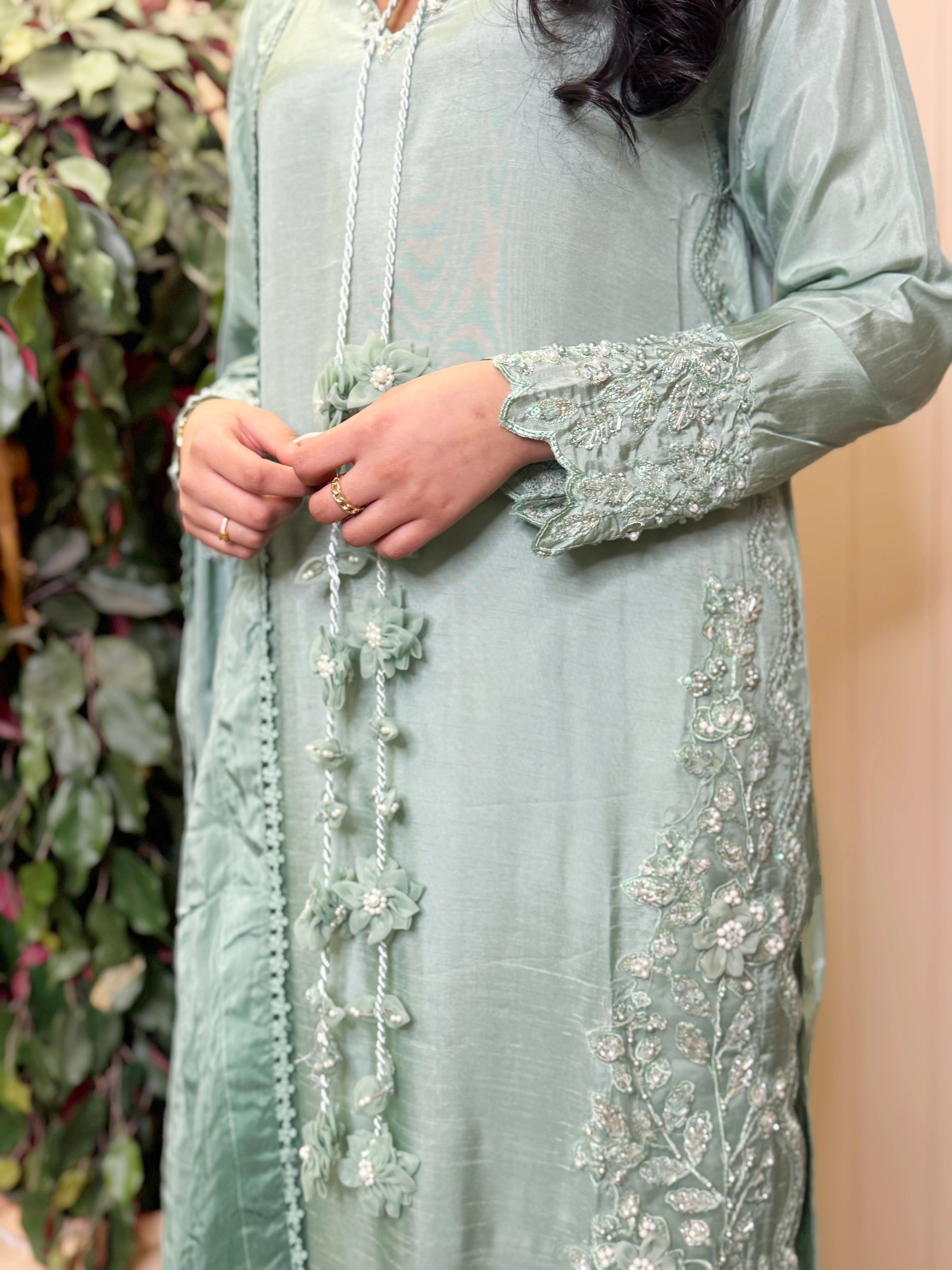 Zaria Pearl - Premium SilQ 3 pcs embroidered suit