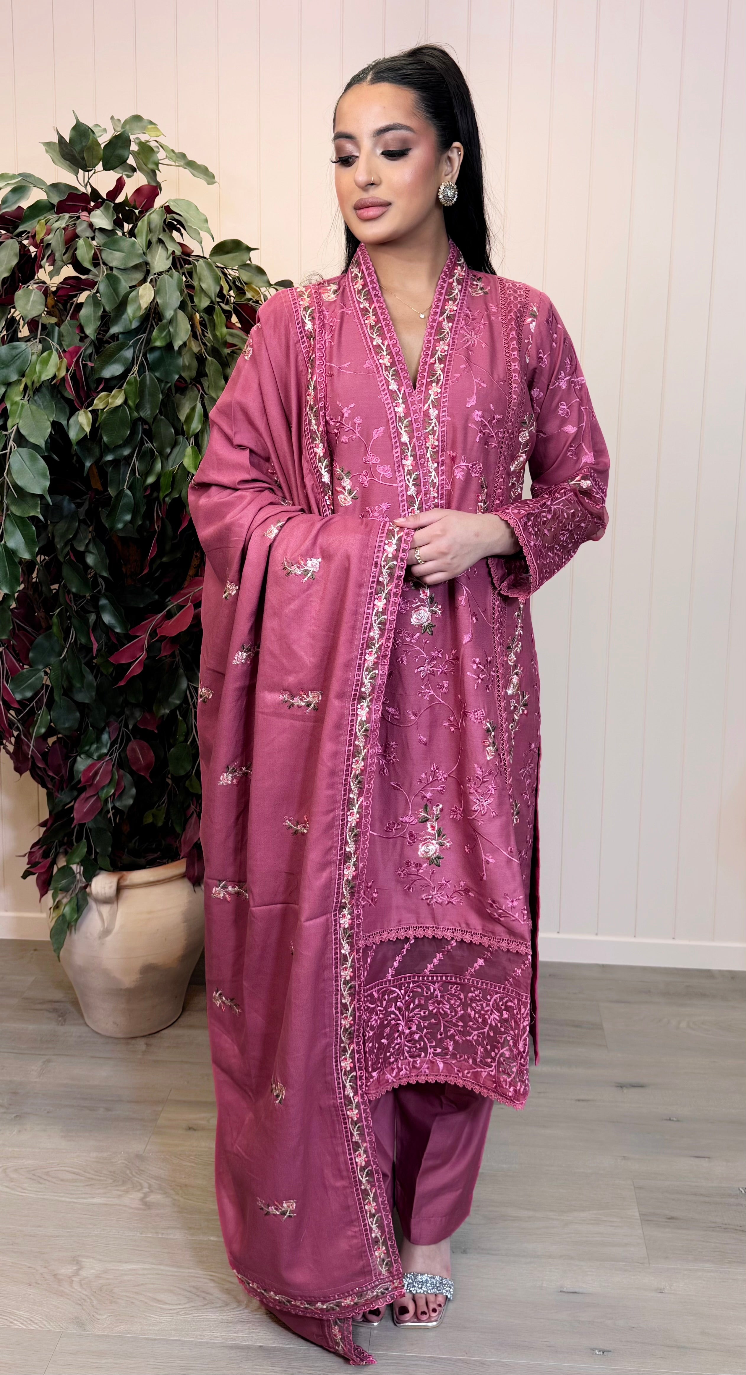Rose Amara – Embroidered Lilan Suit