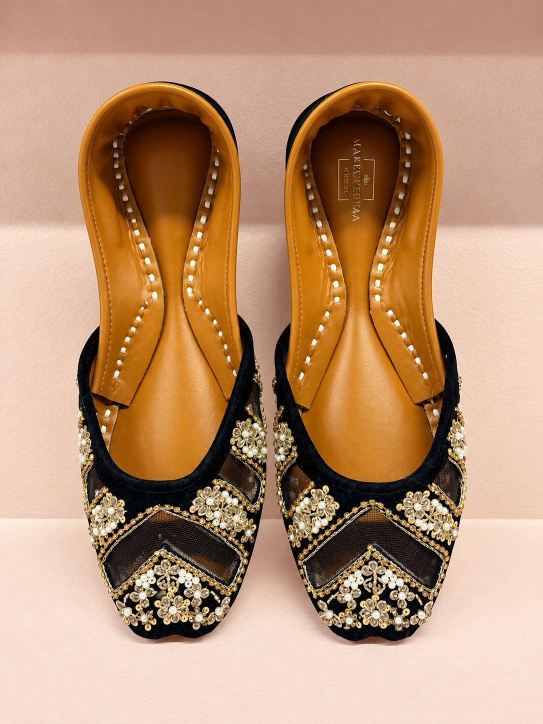 Zariya – Embellished Khussa
