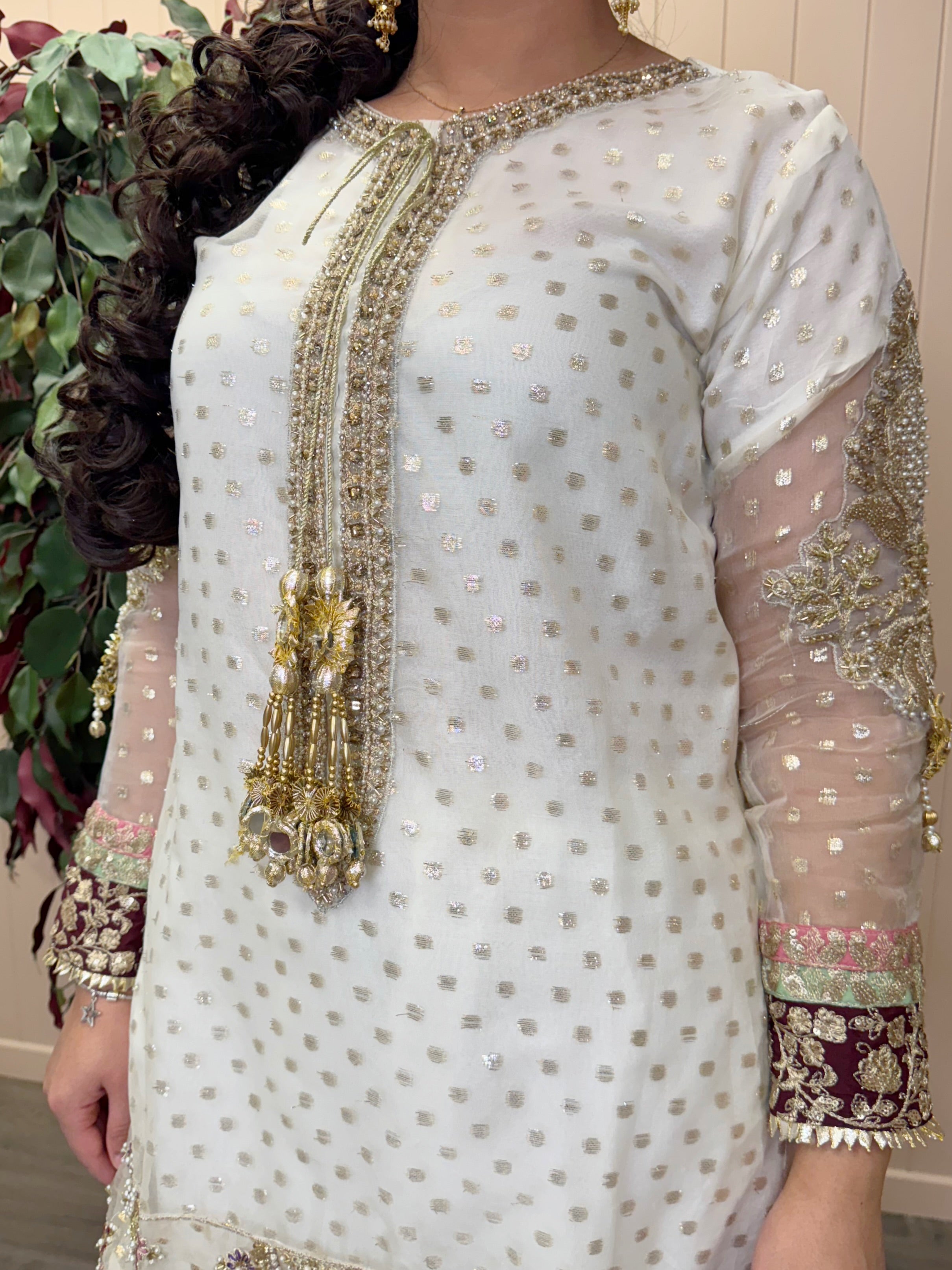 Nooré Ivory Organza Sharara Set – Blush Pink Dupatta