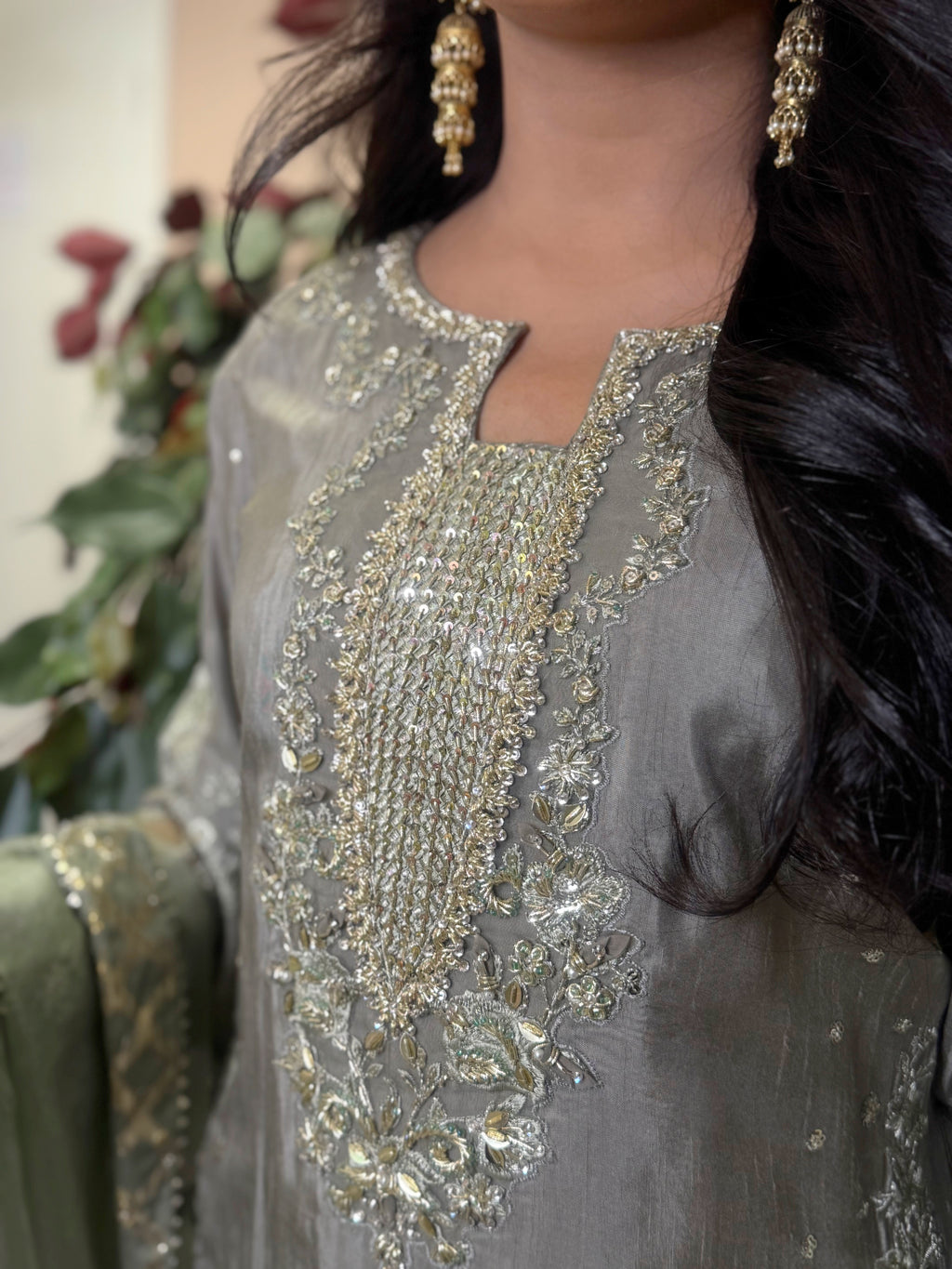 Sahra Willow - SilQ 3 pcs embroidered suit